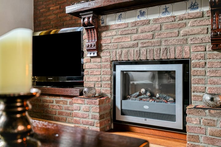 Photo 12 of Jan van Bruhezestraat 15