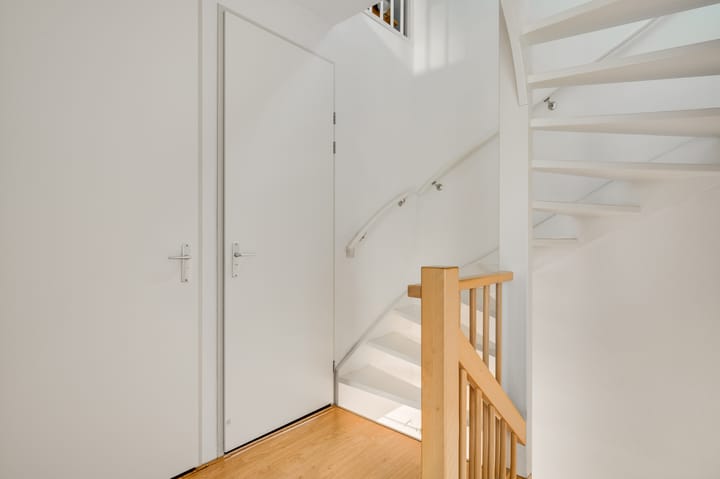 Photo 21 of Noenever 26