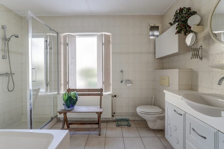 Photo 16 of Zeeasterweg 6