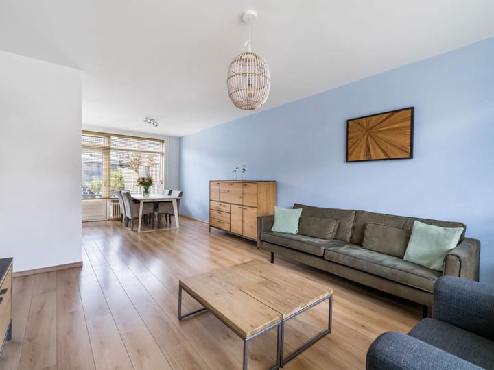 Photo 5 of Meent 151