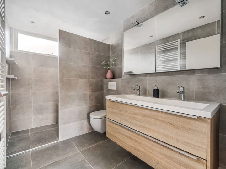 Photo 19 of Meent 151