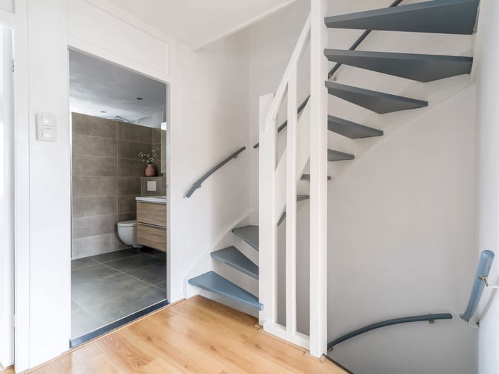 Photo 22 of Meent 151