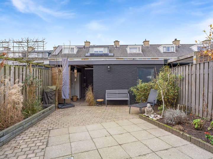 Photo 27 of Meent 151