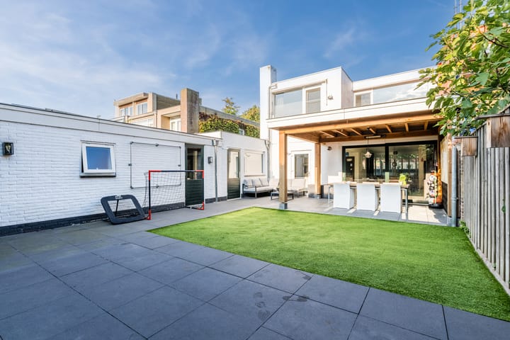 Foto 3 van Schout Backstraat 18