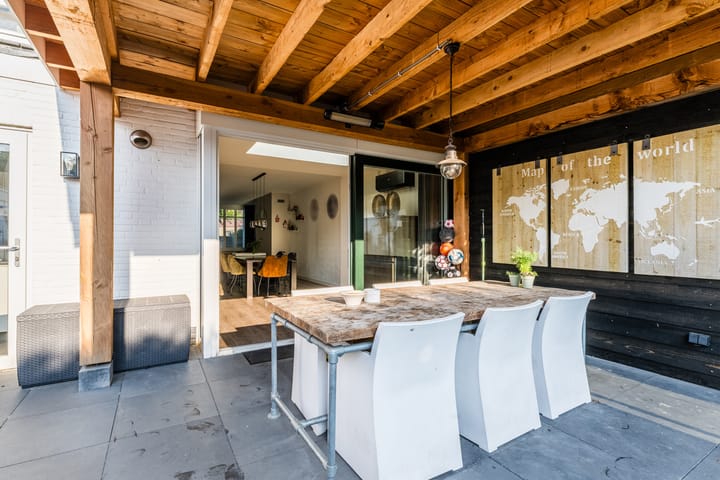 Foto 41 van Schout Backstraat 18