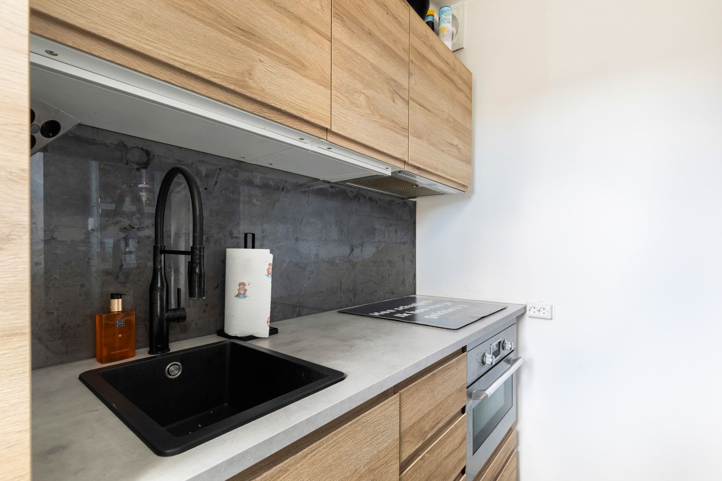 Photo 14 of Beekmanstraat 61