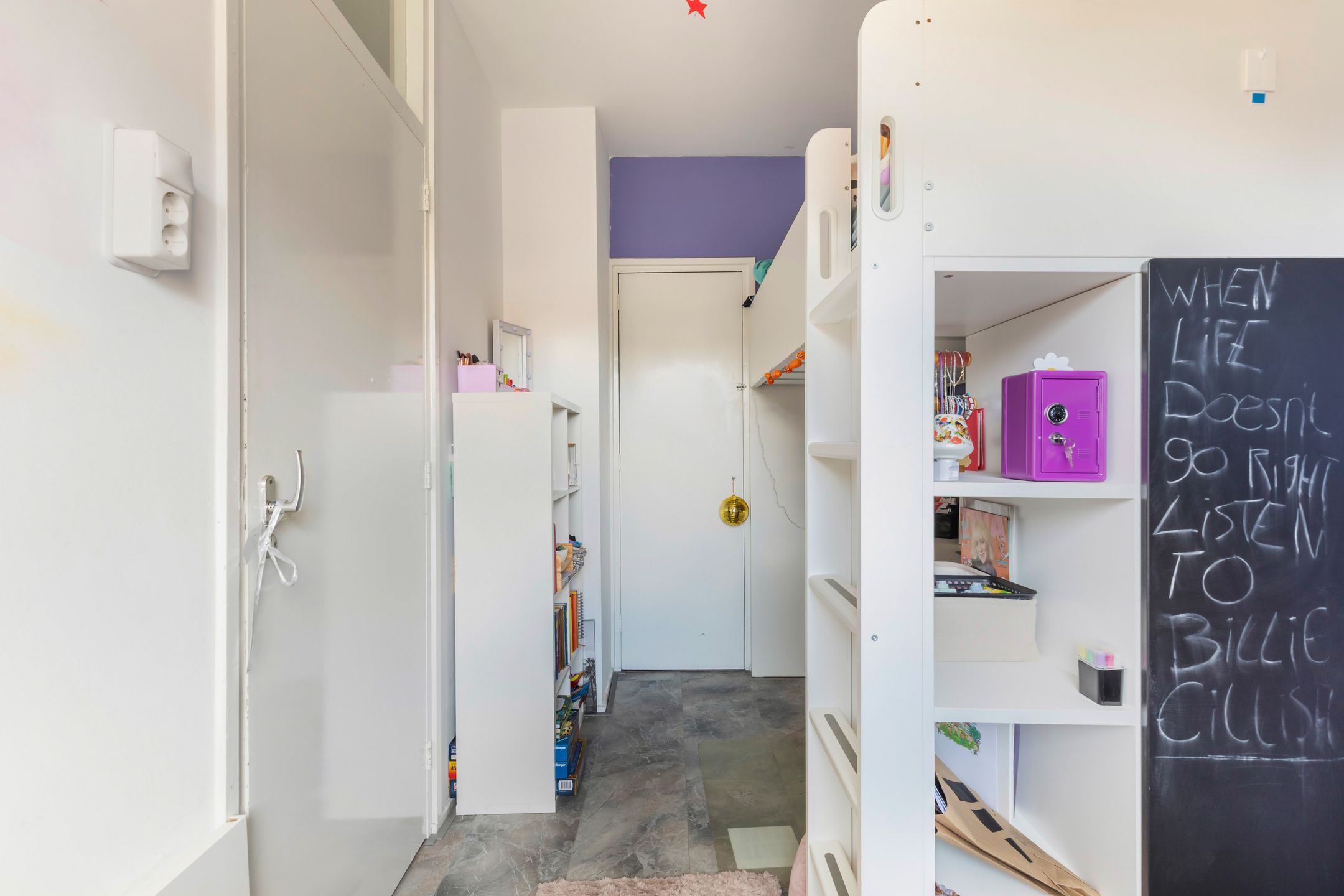 Photo 21 of Beekmanstraat 61