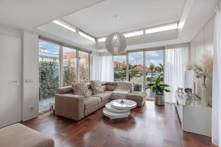 Foto 2 van Zuidewijn 34