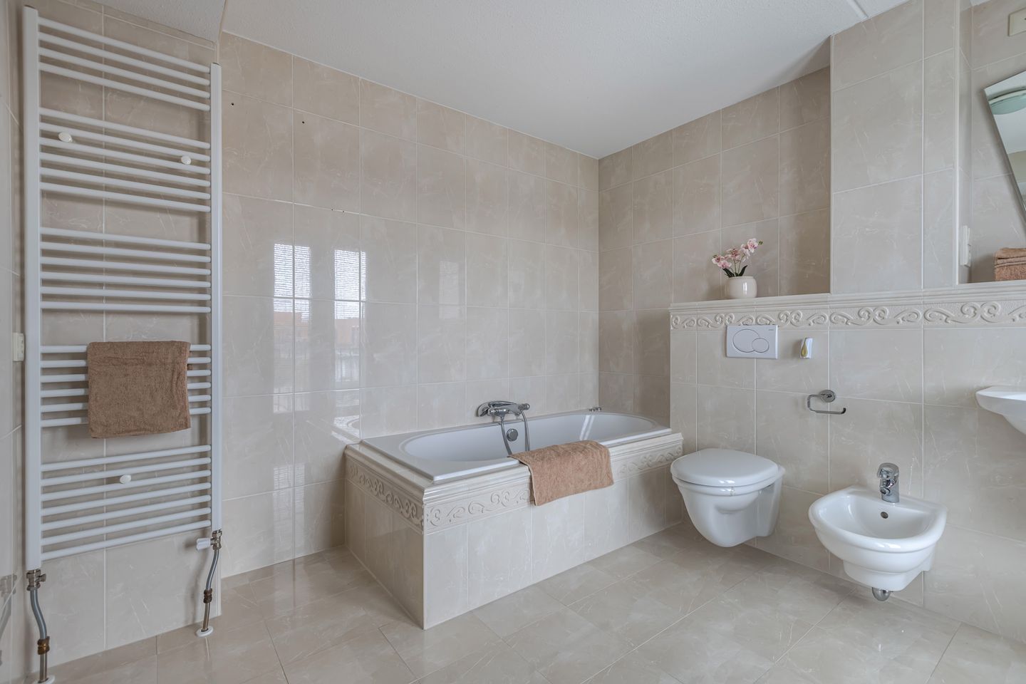 Foto 5 van Zuidewijn 34