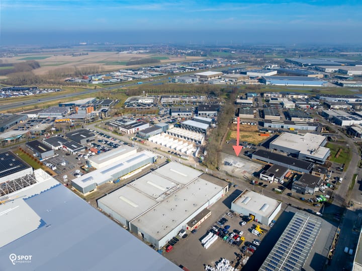 Vaartveld 9, Roosendaal