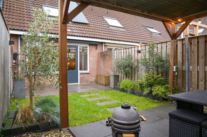 Foto 25 van Zuster J.C. Croonhof 10