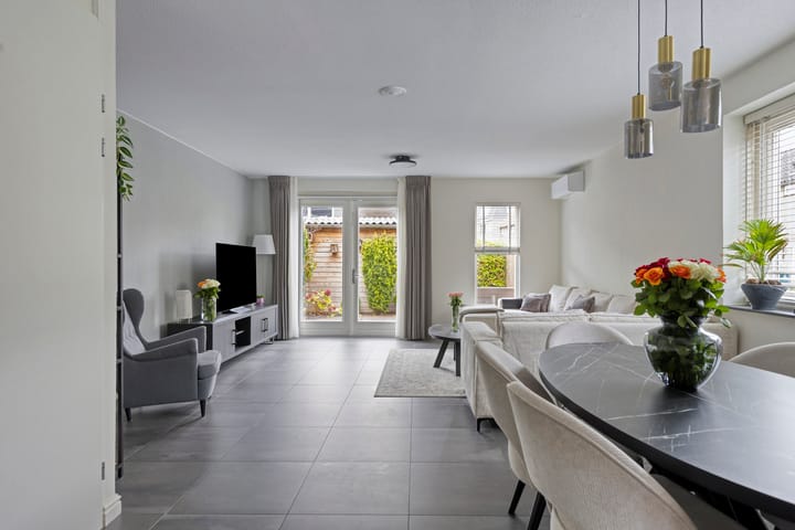 Photo 4 of Simon van Arkelstraat 11