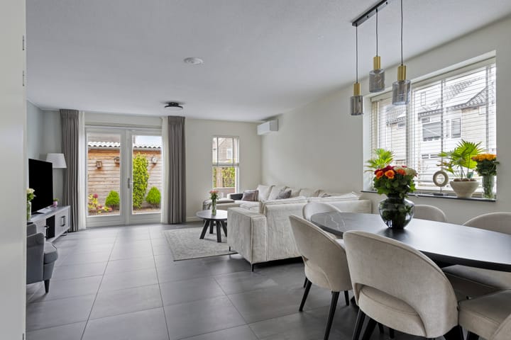 Photo 5 of Simon van Arkelstraat 11