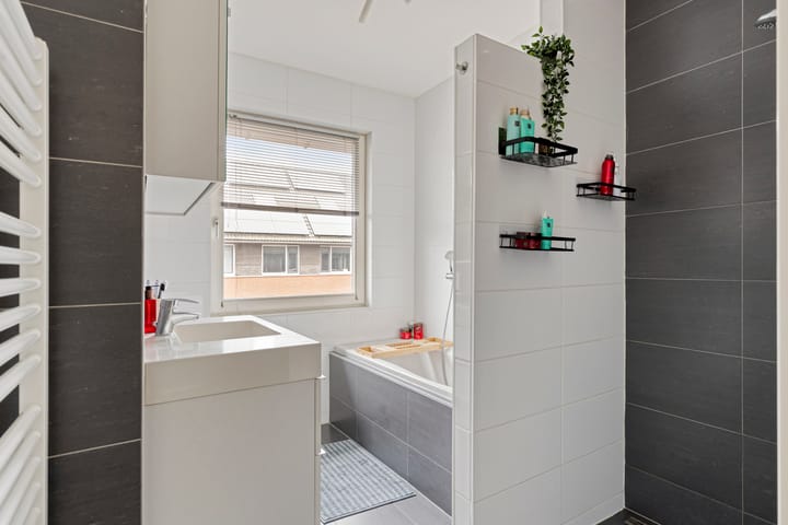 Photo 18 of Simon van Arkelstraat 11