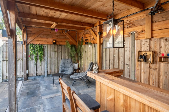 Photo 39 of Turkoois 12