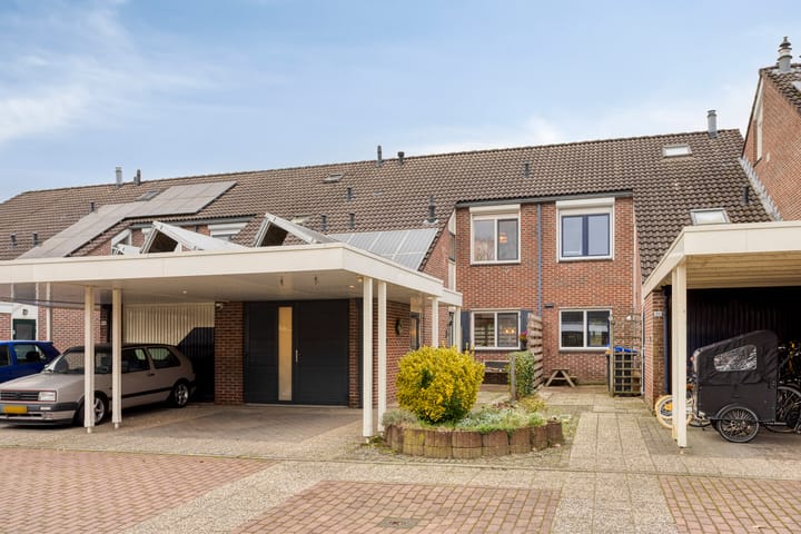 Photo 2 of Abraham Kuyperstraat 38