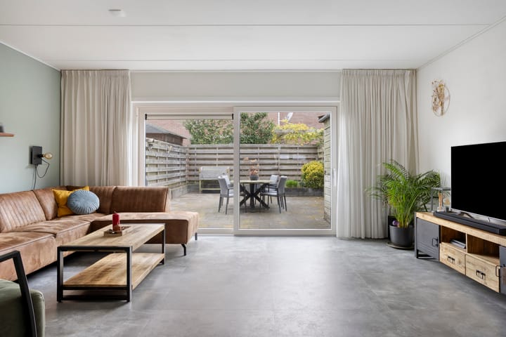 Foto 8 van Abraham Kuyperstraat 38