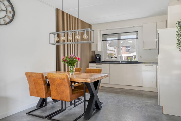 Foto 11 van Abraham Kuyperstraat 38