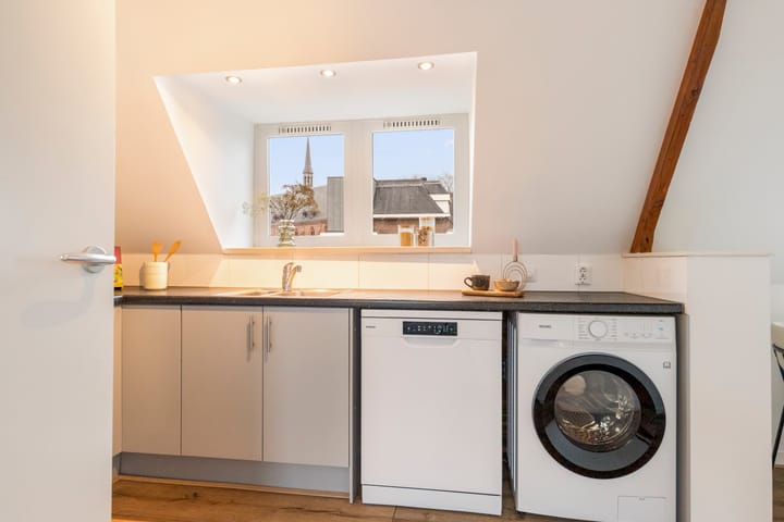 Photo 10 of Prinsenstraat 29-D