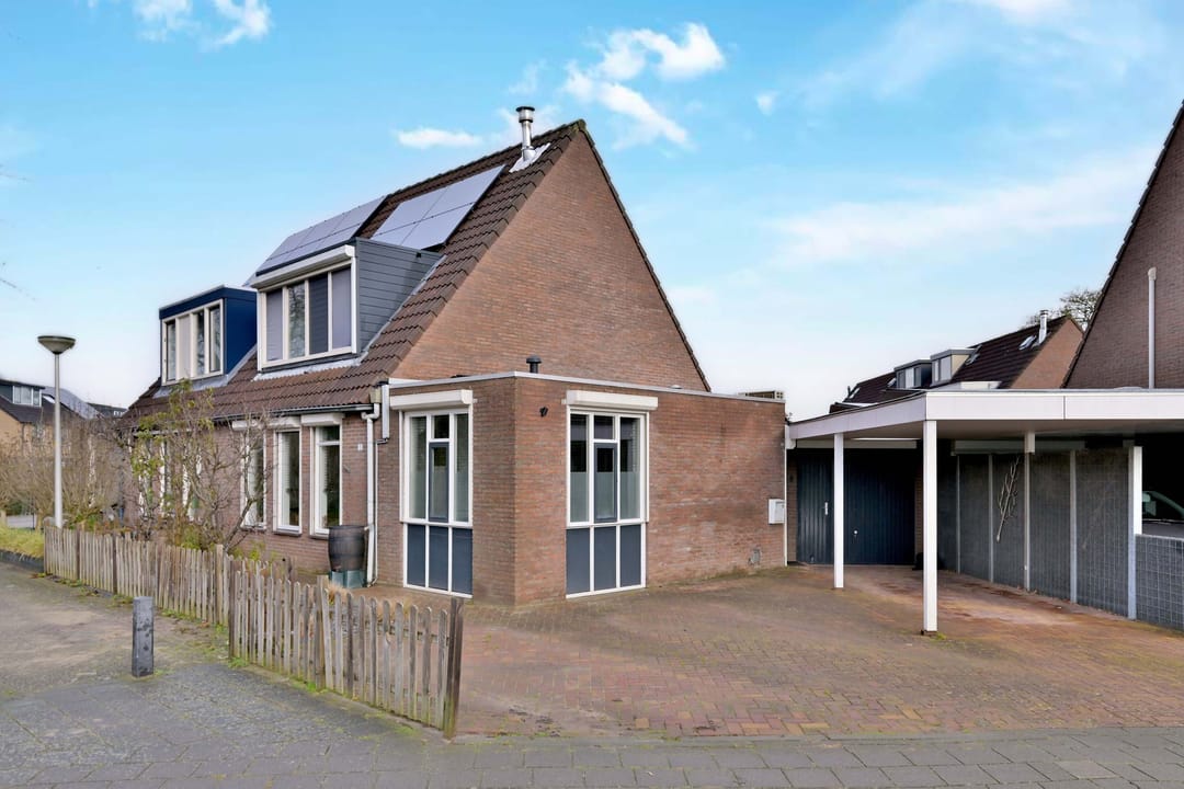 Foto 2 van Kamille 15