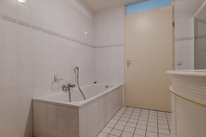 Foto 30 van Distelhoeve 94