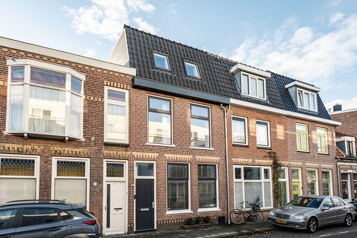 Teylerstraat 104