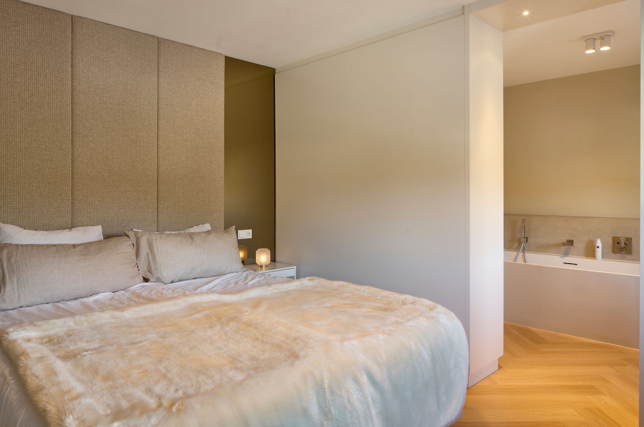 Foto 21 van Prins Clausplein 19