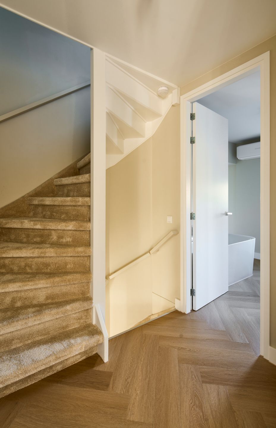 Foto 32 van Prins Clausplein 19