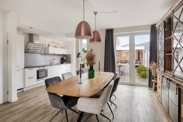 Foto 2 van Johannes Vermeerstraat 14