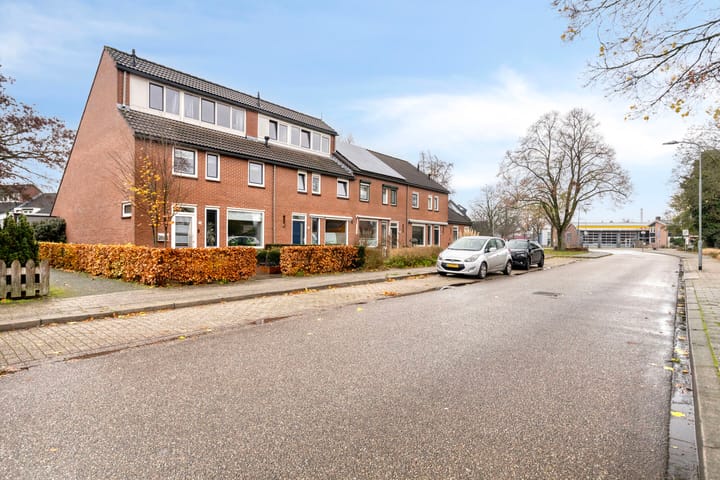 Foto 4 van Johannes Vermeerstraat 14