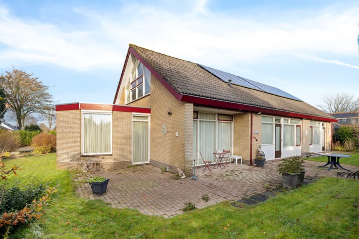 Photo 2 of Johan Willem Frisolaan 50