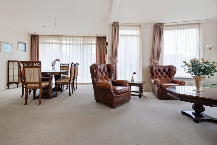 Photo 12 of Johan Willem Frisolaan 50