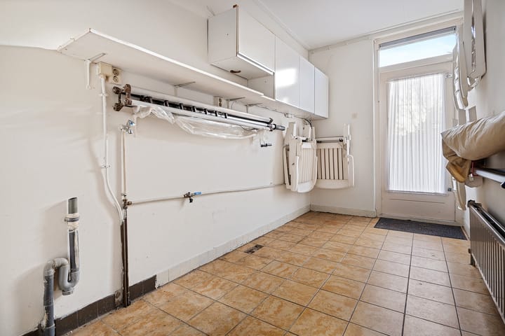 Photo 32 of Johan Willem Frisolaan 50