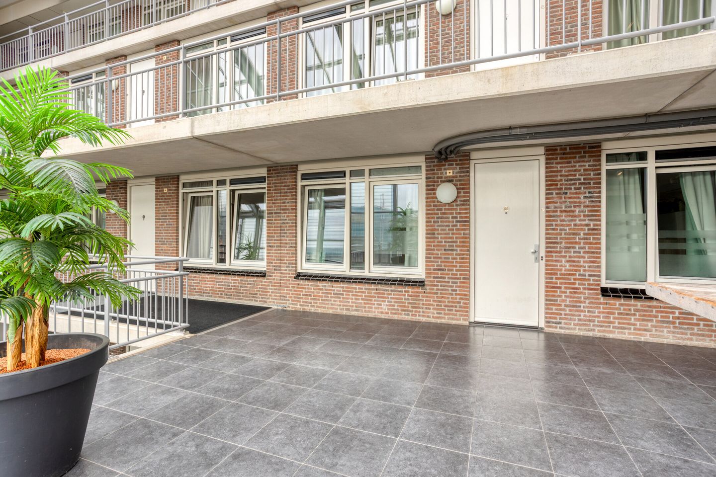 Photo 5 of Veerpolder 1-017