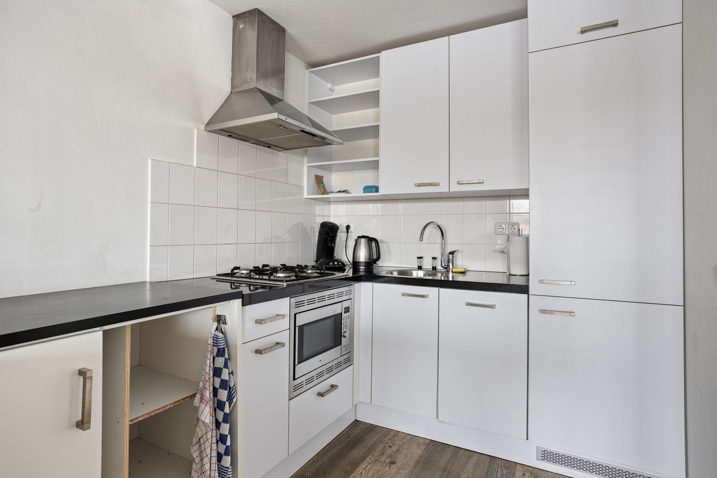 Photo 10 of Veerpolder 1-017