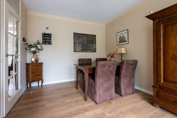 Foto 7 van Crosestein 3103