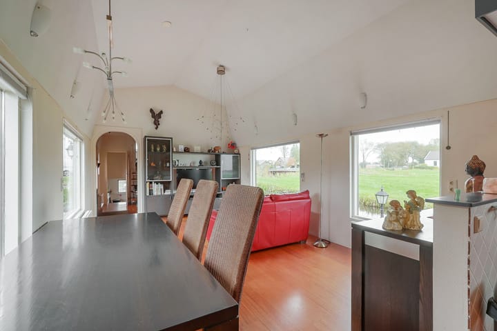 Foto 8 van Dotterbloem 1