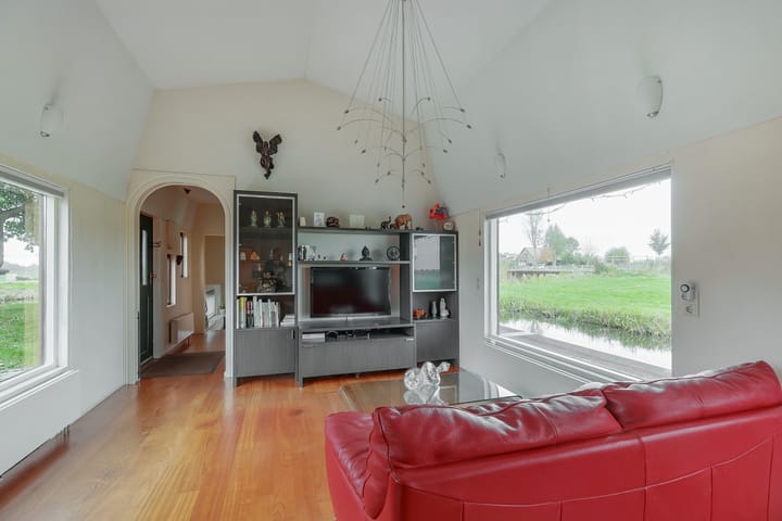 Foto 11 van Dotterbloem 1