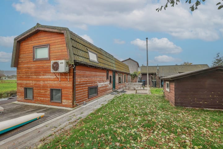 Foto 32 van Dotterbloem 1