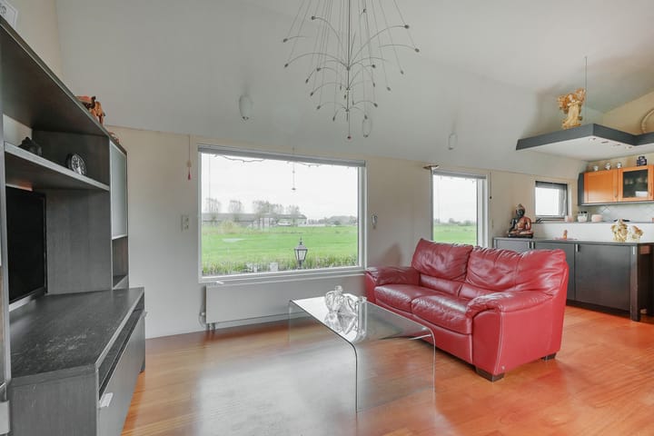 Foto 4 van Dotterbloem 1