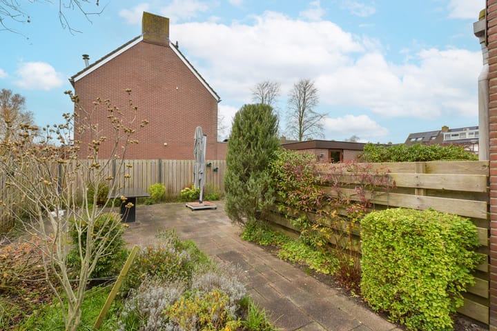 Foto 34 van Wethouder van Damlaan 8