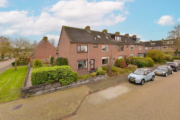 Foto 35 van Wethouder van Damlaan 8