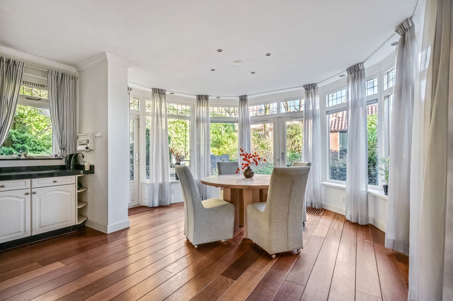 Foto 10 van Nieuwe Veenendaalseweg 56