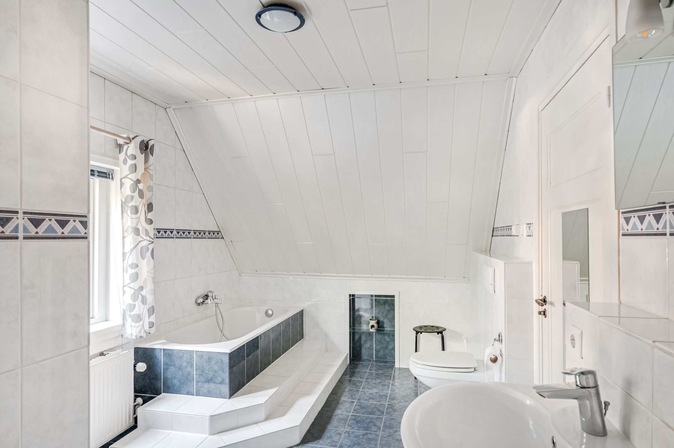 Foto 30 van Nieuwe Veenendaalseweg 56