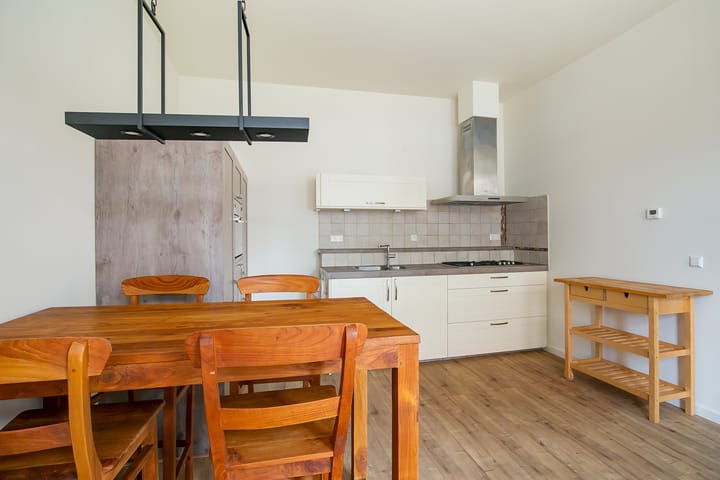 Photo 10 of Haringstraat 73