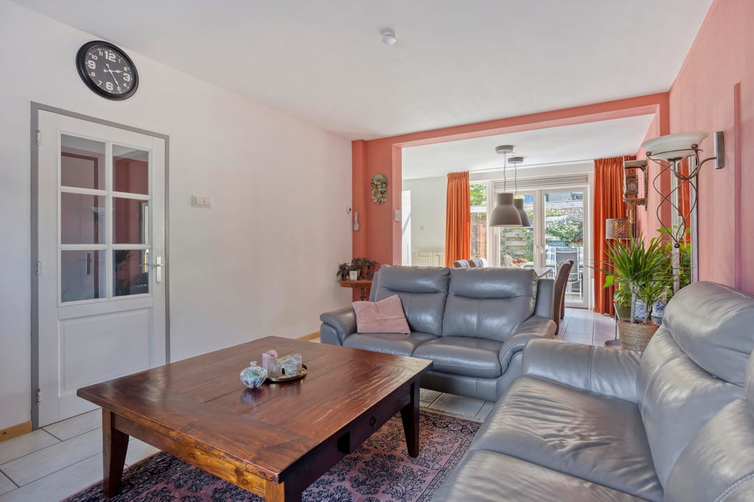 Foto 11 van Meindert Hobbemastraat 12