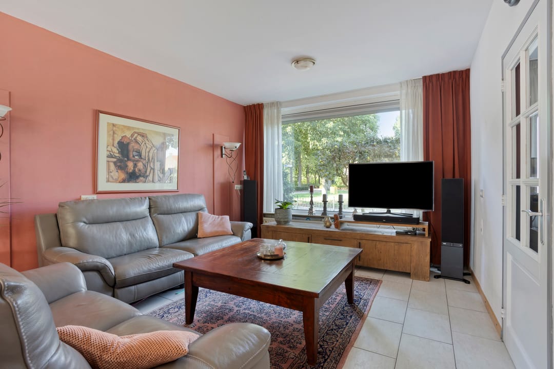 Foto 13 van Meindert Hobbemastraat 12