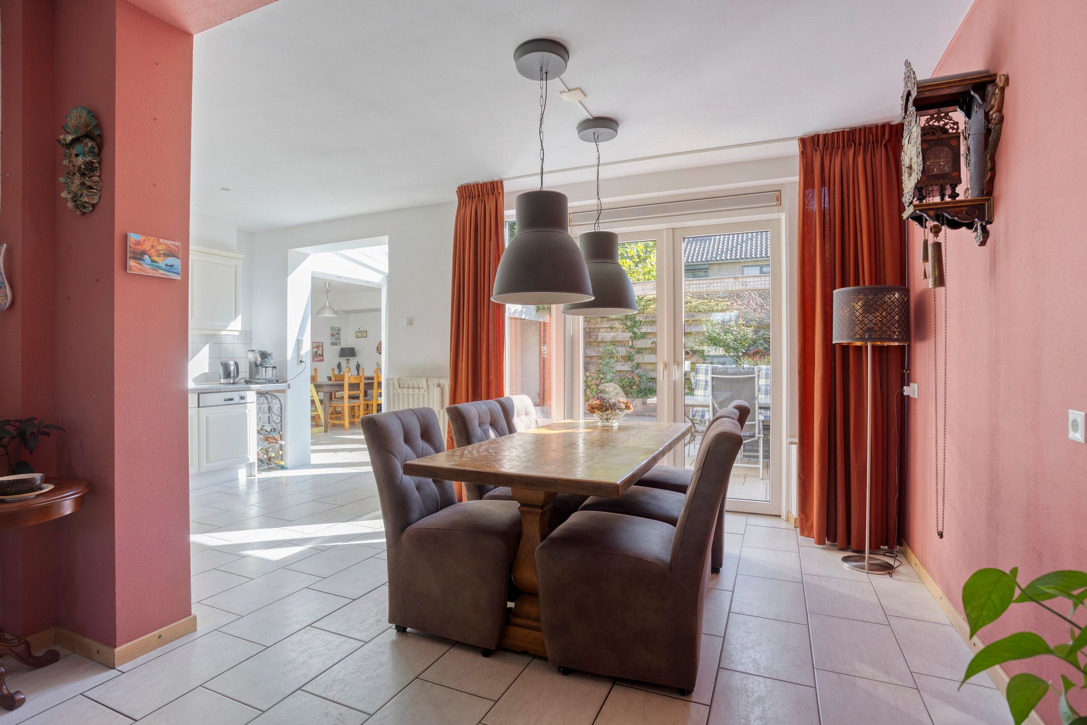 Foto 15 van Meindert Hobbemastraat 12