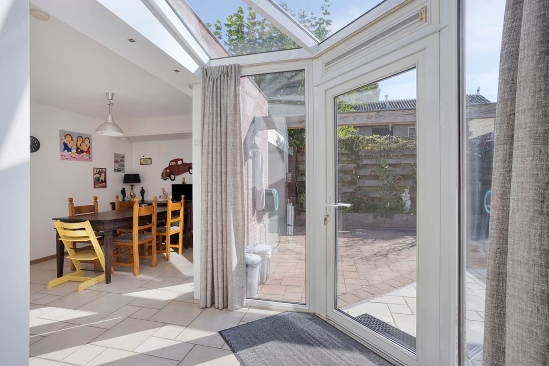 Foto 23 van Meindert Hobbemastraat 12