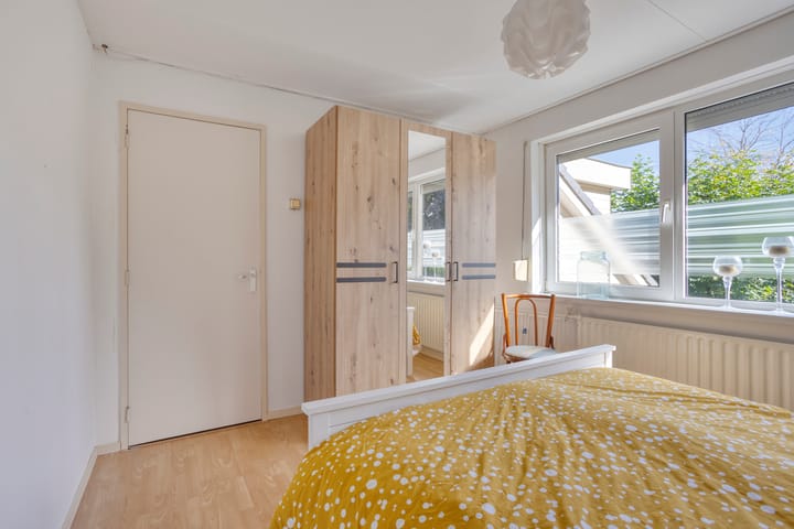 Foto 34 van Meindert Hobbemastraat 12